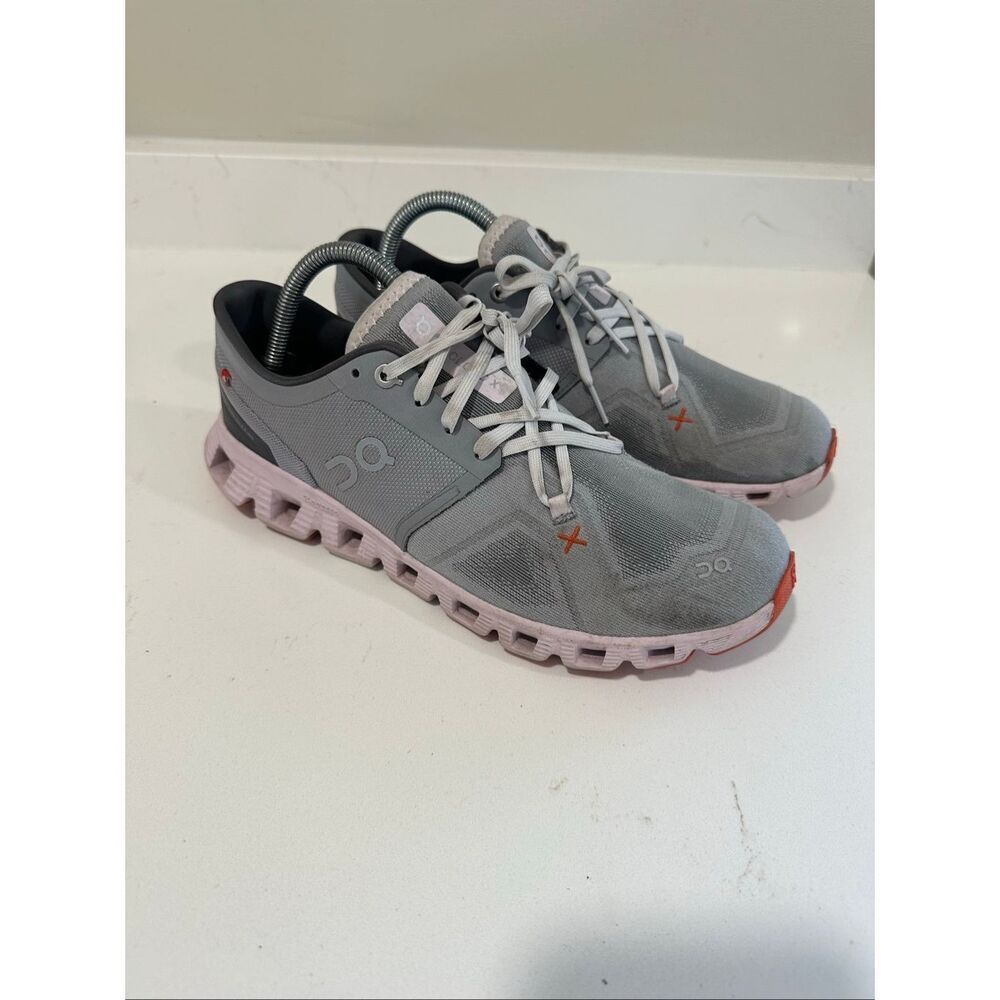 On Cloud X 3 Gray Pink Women's Sneakers Size 9.5